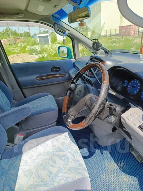 Nissan Serena. ��������, 4wd, 2.0 (145��.�.), ������, 250����. �� ����
