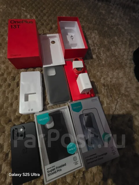 OnePlus 13T. �����, 256 ��, ������, 5G ����