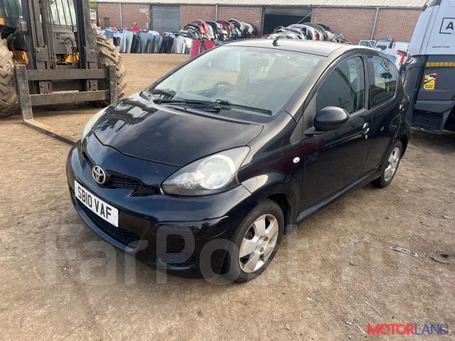 ��������� Toyota Aygo 2005-2014 21132570 23966N ����