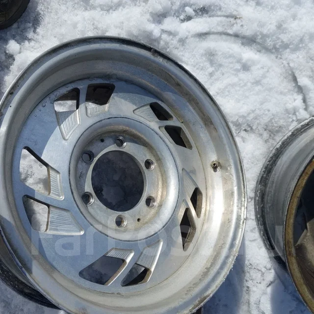 Centerline Wheels. 9.0x16", 6x139.7, ET0, �� 110���. ����