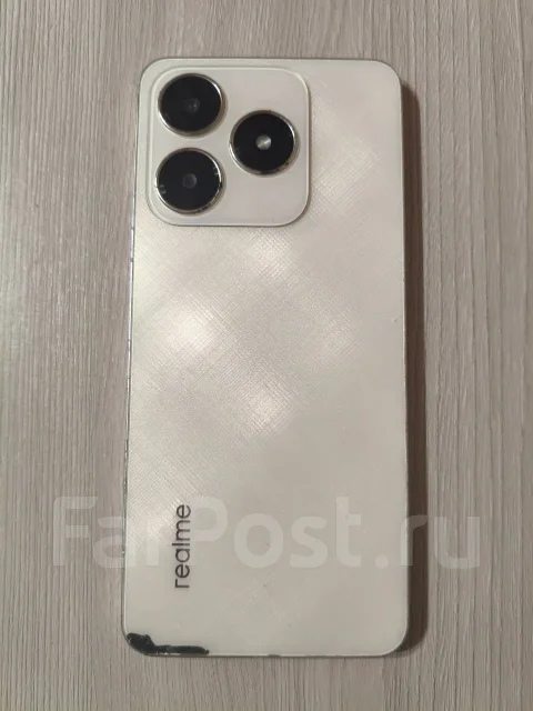 Realme C61. �/�, 128 ��, ������� ����