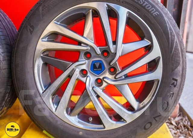 Modellista. 7.0x17", 5x114.3, ET40, �� 60,1���. ����