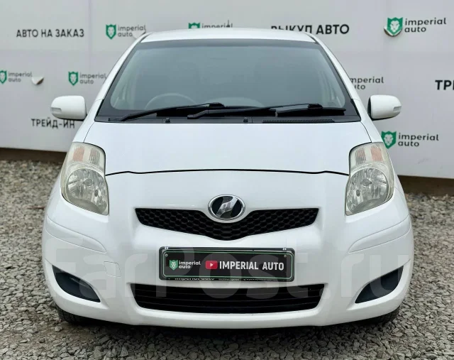 Toyota Vitz. �������, ��������, 1.3 (87��.�.), ������, 267 000����. �� ����