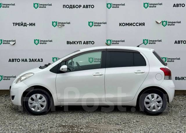 Toyota Vitz. �������, ��������, 1.3 (87��.�.), ������, 267 000����. �� ����