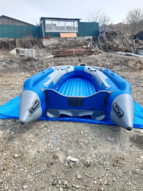 Angler Reef. ����� 3,7��., ��������� ��������� ����