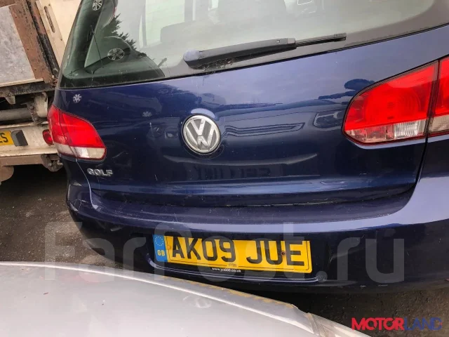 ��������� Volkswagen Golf 6 2008-2012 11714207 036903024 ����