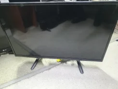 DEXP H32F7100C. LED ����