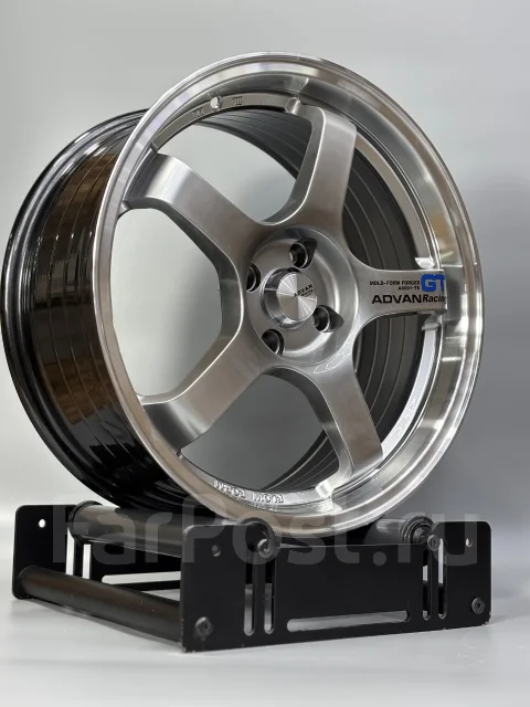 Advan Racing GT. 6.5x15", 4x100, ET38, �� 73,1���. ��� ����� �� ������������ ����