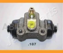 ������� ��������� ������� Nissan Terrano II 93-/ Serena 92-01/ Vanette 96- CS187 ����