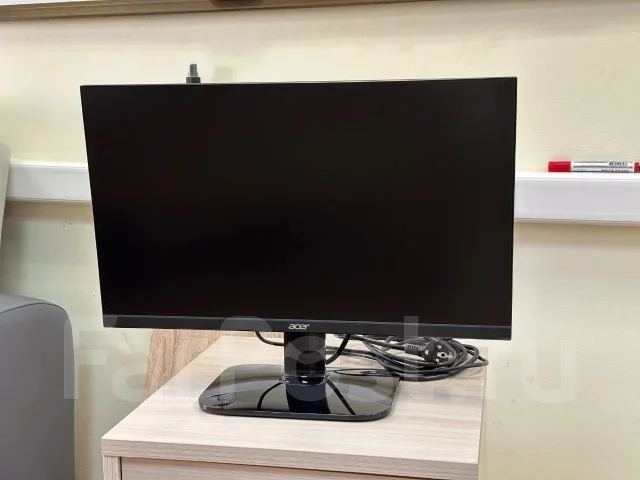 Acer. 23.8" ����