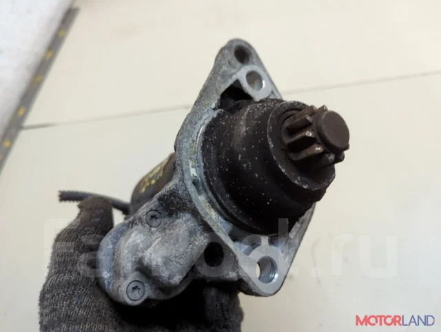 ������� Skoda Octavia (A5) 2004-2013 20987922 02Z911023EX ����