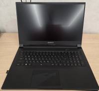 Gigabyte Aorus 17X. 17.3", ��� 32 ��, ���� 1 000���, WiFi: 1, Bluetooth: 1 ����