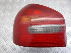 ������ ������ ����� Audi A3 8L 1998 8L0945095A 8L0945095A ����