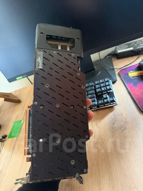 Radeon RX 6900 XT ����