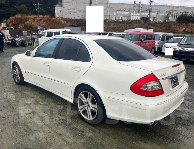 Mercedes-Benz E-Class. 211022, OM642DE30LA ����