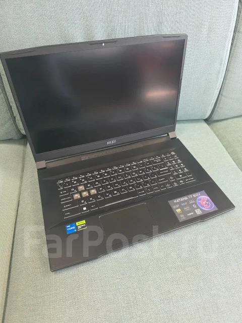 MSI Katana 17. 17.3", 4,4����, ��� 16 ��, ���� 500���, WiFi: 1, Bluetooth: 1, ����������� �� 6��. ����