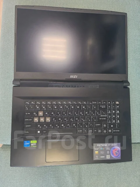 MSI Katana 17. 17.3", 4,4����, ��� 16 ��, ���� 500���, WiFi: 1, Bluetooth: 1, ����������� �� 6��. ����