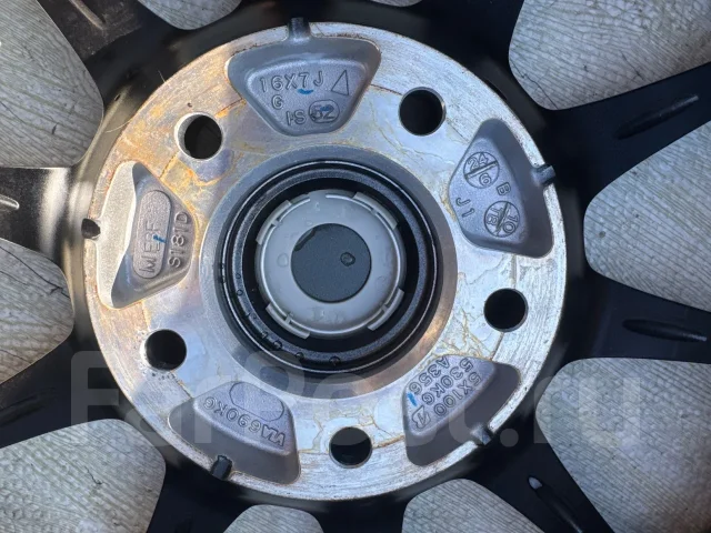 Bridgestone Potenza. 7.0x16", 5x114.3, ET52, �� 73���. ����