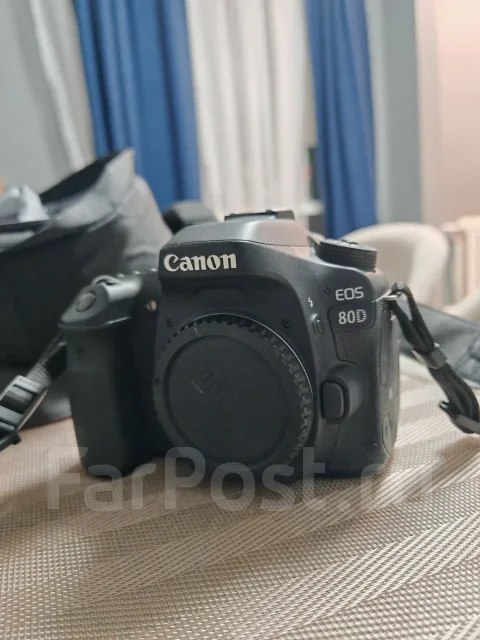 Canon EOS 80D ����