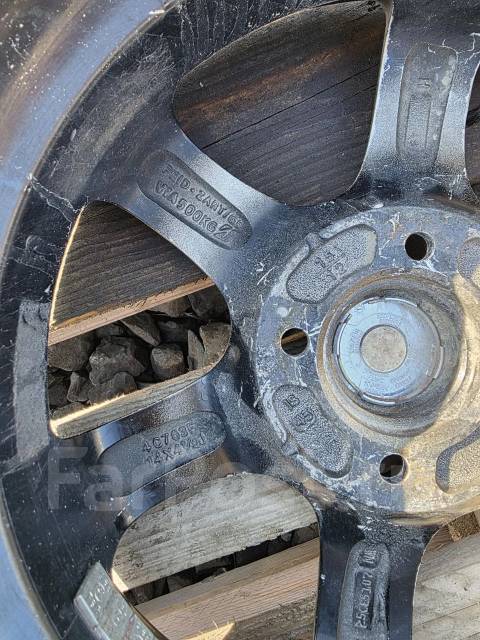 Honda. 4.5x14", 4x100, ET40 ����