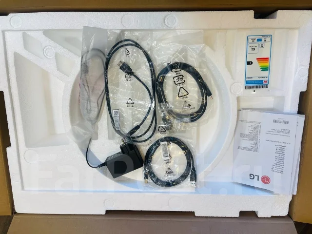 LG. 32", ���������� �� (LCD, LED, QLED) ����