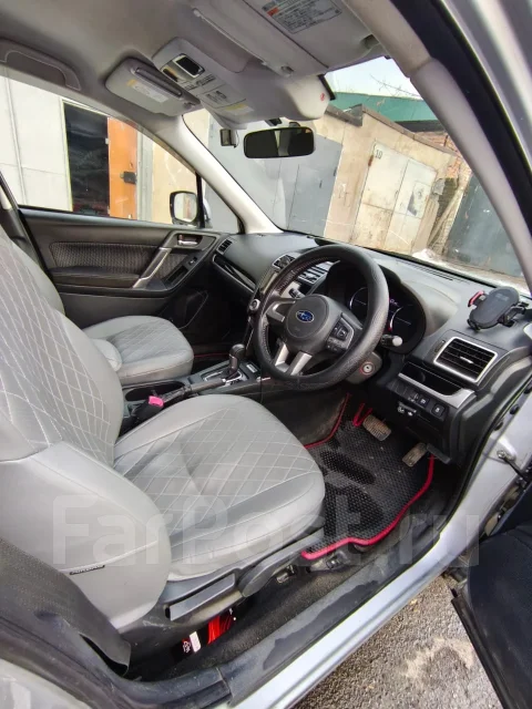Subaru Forester. ��������, 4wd, 2.0 (148��.�.), ������, 220����. �� ����