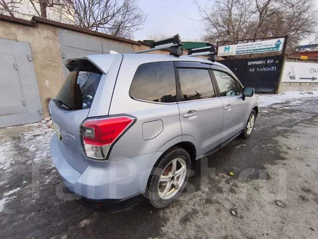 Subaru Forester. ��������, 4wd, 2.0 (148��.�.), ������, 220����. �� ����