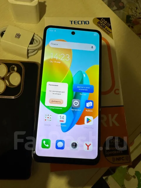 Tecno Spark 20C. �/�, 128 ��, 3G, 4G LTE, 5G, Dual-SIM, ����������, NFC ����