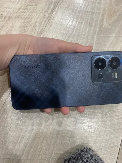 Vivo. �/�, 128 ��, ����� ����