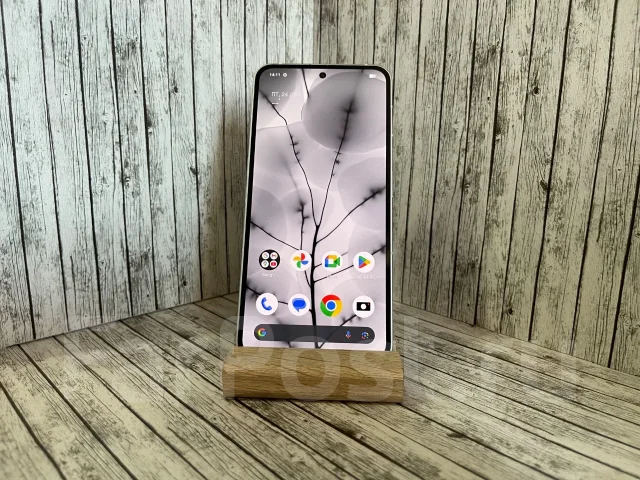 Nothing Phone 2. �/�, 256 �� ����