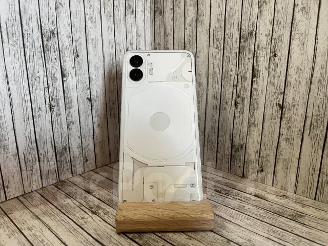 Nothing Phone 2. �/�, 256 �� ����
