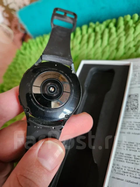 Samsung Galaxy Watch4 ����