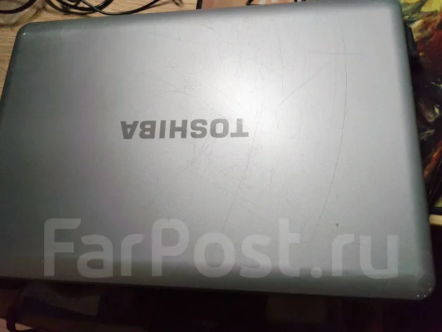 Toshiba Satellite L500-1WP. ��� 4 �� ����