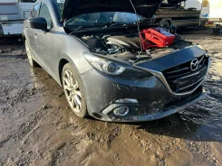 Mazda Mazda3. BM, PE ����