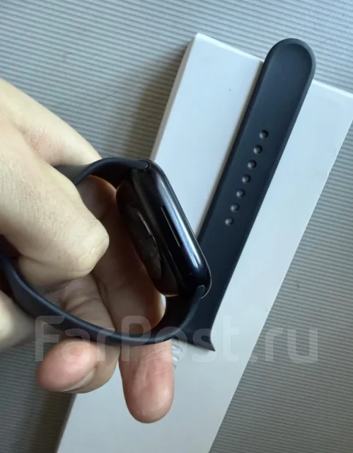 Apple Watch Series 7. GPS, NFC ����