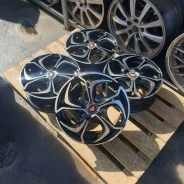 Hot Stuff Cross Speed Cyber-5. 5.5x14", 4x100, ET35, �� 67,1���. ����