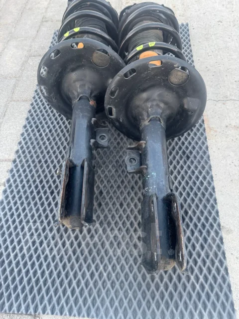 ����������� Toyota VOXY ZRR80 ����