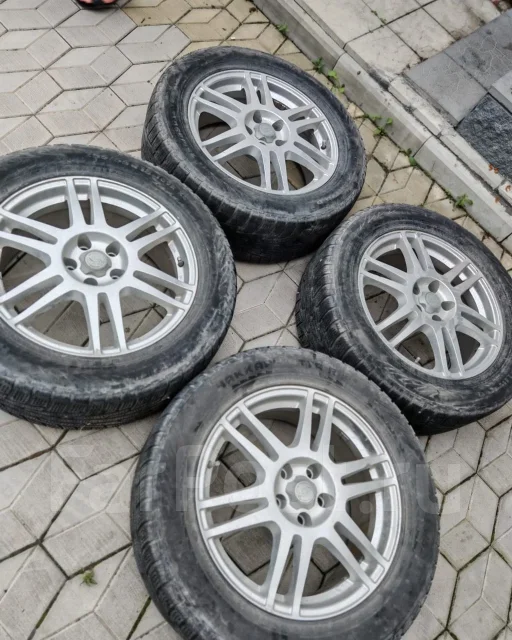 Bridgestone Glitzer. x18", 5x114.3 ����