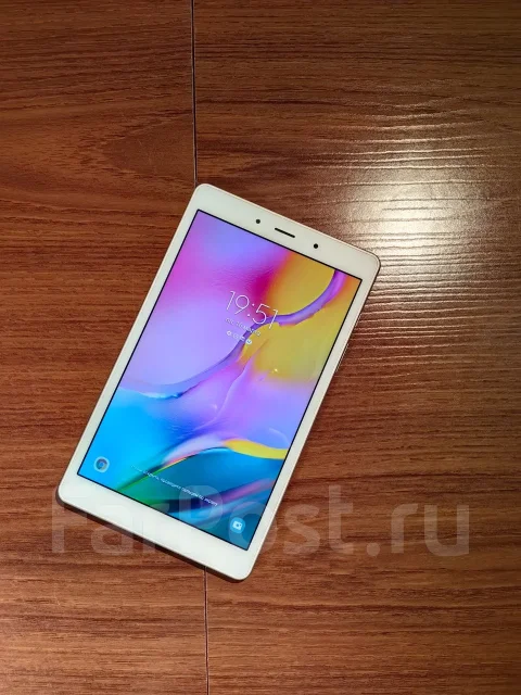 Samsung Galaxy Tab A ����