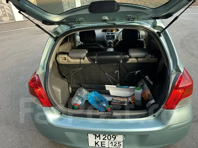 Toyota Vitz. ��������, ��������, 1.3 (87��.�.), ������, 90 000����. �� ����