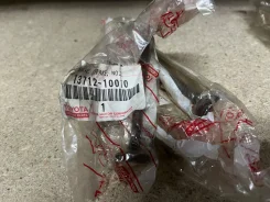 ������ �������� Toyota 1371210010 ����