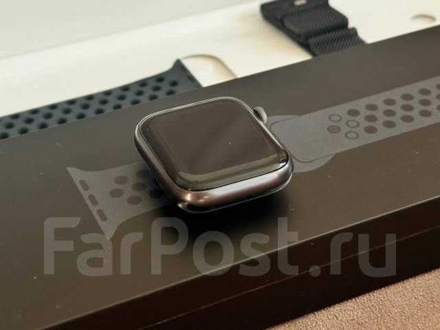 Apple Watch SE. GPS, NFC, IP68 ����