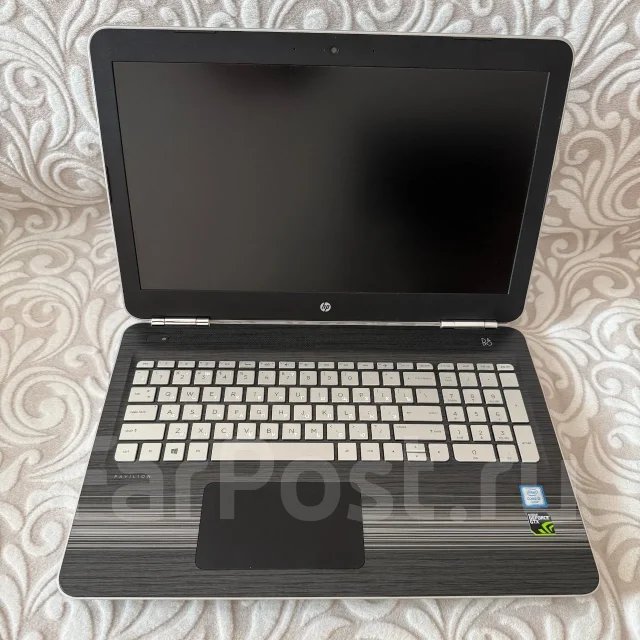 HP Pavilion. 17.3", 2,6����, ��� 8 ��, ���� 465���, WiFi: 1, Bluetooth: 1, ����������� �� 4��. ����