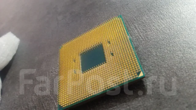 AMD Ryzen 5 2600 ����