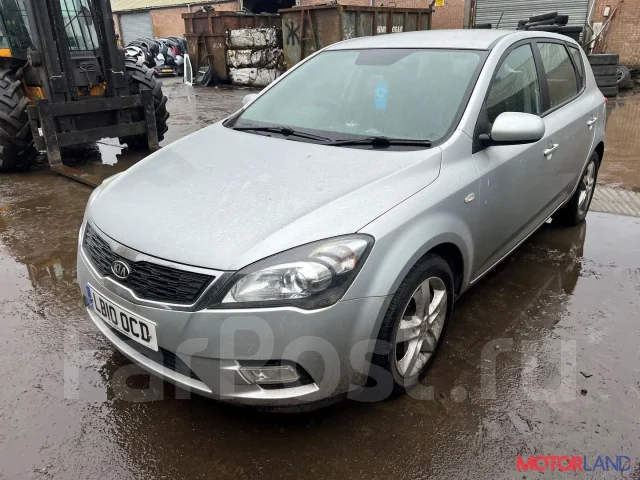 ������� Kia Ceed 2007-2012 21008276 361002A300 ����