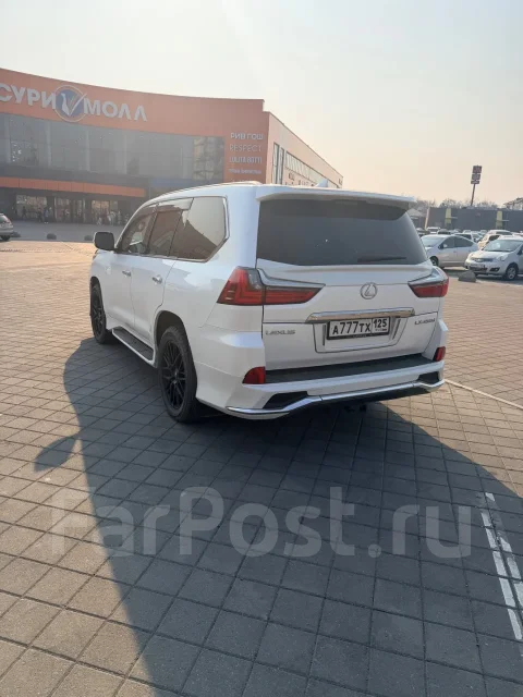 Lexus LX450d. �������, 4wd, 4.5, ������, 125 000����. �� ����