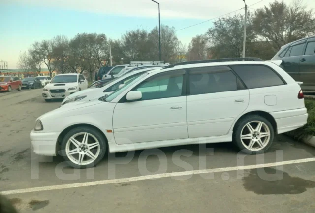 Sparco Rally. 8.0x17", 5x100, ET-38 ����