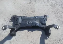 ��������� �������� �� Ford Focus 3 2207173 ����