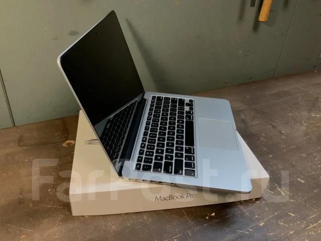 Apple MacBook Pro 13 2015 Early MF841. 13.3", 2,7����, ��� 8 ��, ���� 512���, WiFi: 1, Bluetooth: 1 ����