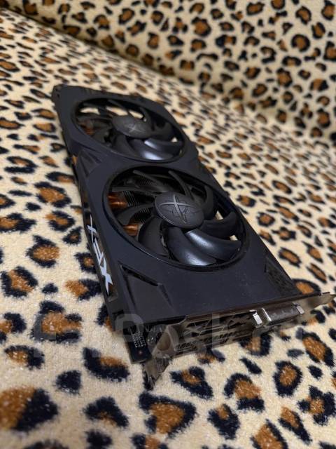 Radeon RX 470 ����